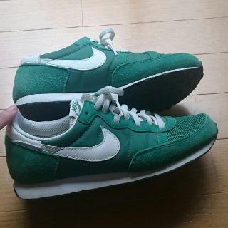 ナイキ(NIKE)のNIKEスニーカー24㎝(スニーカー)