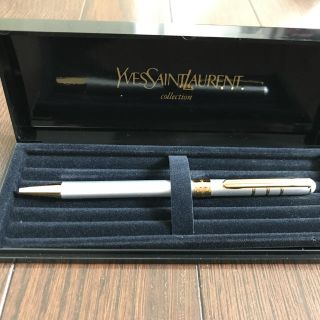 イブサンローラン(Yves Saint Laurent Beaute) ボールペン 文房具の