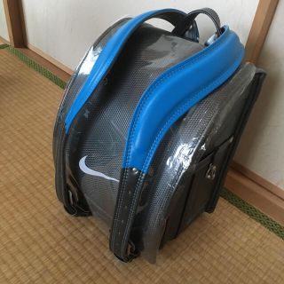 NIKE(ランドセル ・ シルバー/銀色系)のフリマアイテム一覧 NIKE(ランドセル ・ シルバー/銀色系)のフリマアイテム一覧