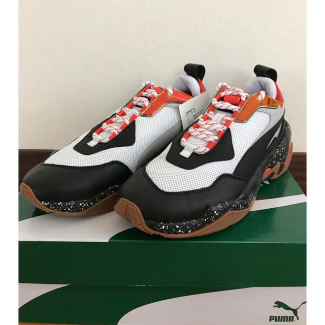 新品 PUMA プーマ  THUNDER ELECTRIC  26.5cm