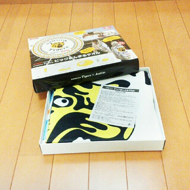 阪神タイガース(ハンシンタイガース)のJOShinタイガースビッグまんまるタオル エンタメ/ホビーのコレクション(ノベルティグッズ)の商品写真