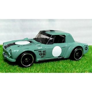 ニッサン(日産)の新品同様 ホットウィール 日産 ダットサン フェアレディ2000(ミニカー)