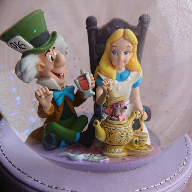 Disney - 不思議の国のアリス スノードームの通販 by あぶぅ's Disney - 不思議の国のアリス スノードームの通販 by あぶぅ's