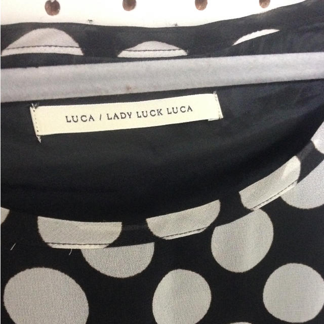 LUCA(ルカ)のLUCA レディラックルカ 美品 ドット ワンピース レディースのワンピース(ひざ丈ワンピース)の商品写真