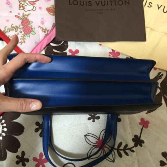 LV♡バイカラーバッグ