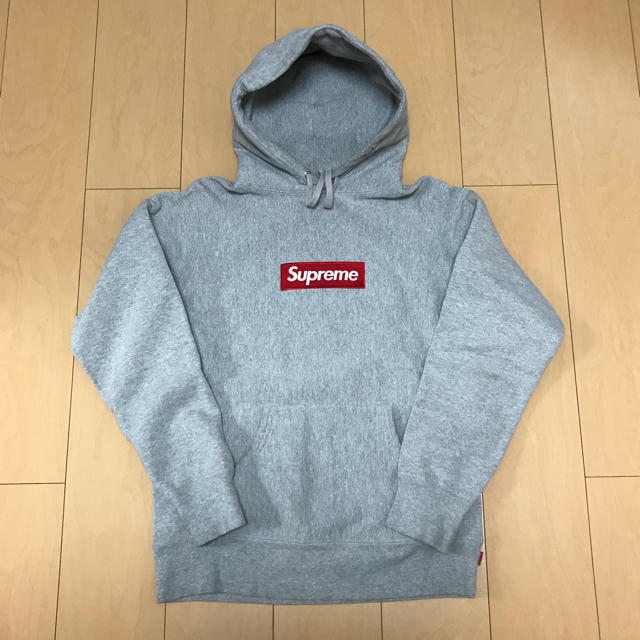 supreme boxlogoパーカー