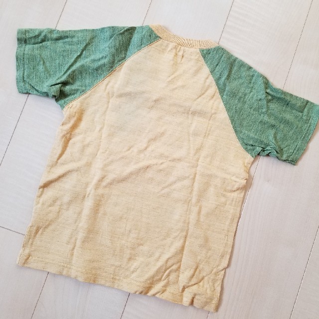 BeBe(ベベ)のbebe Tシャツ キッズ/ベビー/マタニティのキッズ服男の子用(90cm~)(Tシャツ/カットソー)の商品写真