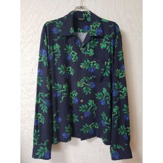 アンユーズド(UNUSED)のUNUSED rose pattern shirt long navy 2(シャツ)