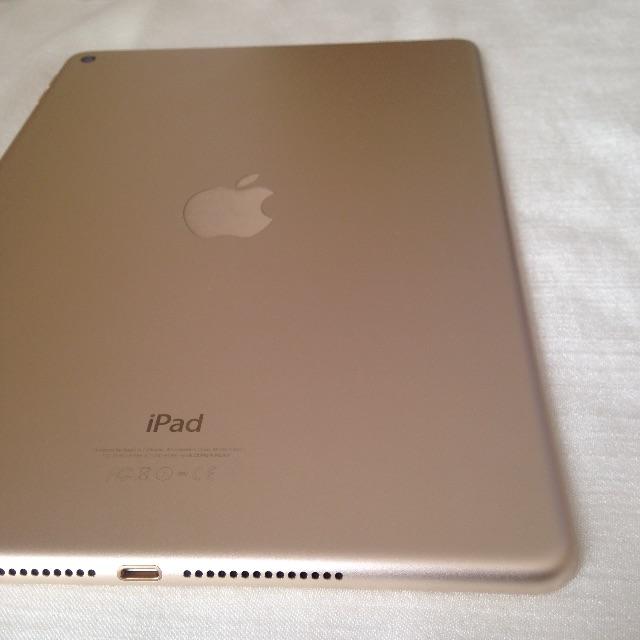価格は安く 【美品】iPad - Apple Air2 モデル（色：ゴールド） Wi-Fi 16GB タブレット