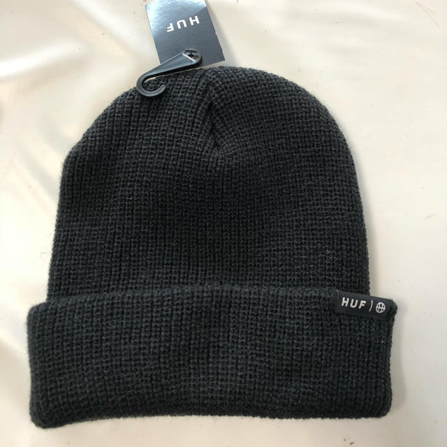 HUF(ハフ)のHUF ハフ ニット帽 黒 ビーニー 帽子 スケート スケボー ブランド SUP メンズの帽子(ニット帽/ビーニー)の商品写真