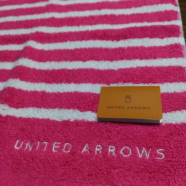 UNITED ARROWS(ユナイテッドアローズ)の☆さつま様専用☆ユナイテッドアローズ　タオルハンカチ レディースのファッション小物(ハンカチ)の商品写真