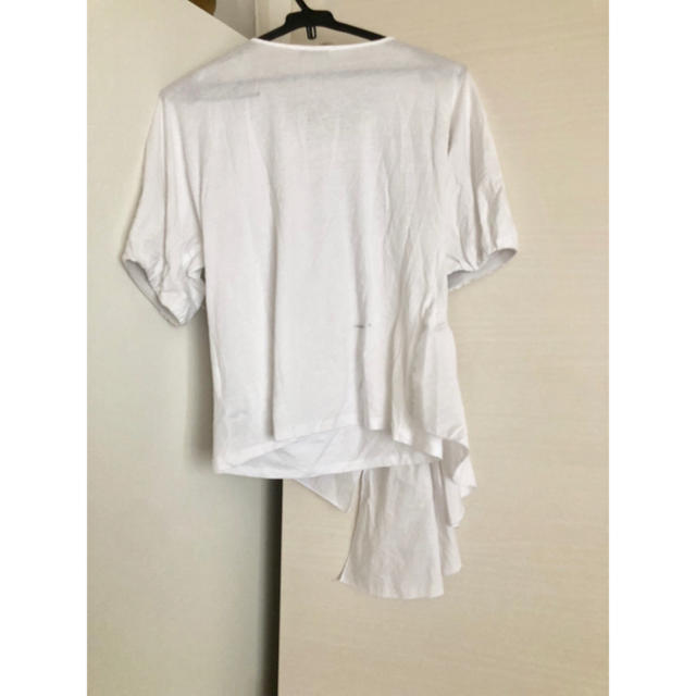 ZARA(ザラ)のZARA ドッキングフリル カットソー ホワイト Ｔシャツ レディースのトップス(Tシャツ(半袖/袖なし))の商品写真