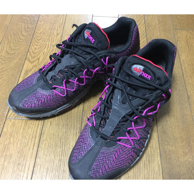 NIKE(ナイキ)のAIR MAX95 ULTRA JCRD メンズの靴/シューズ(スニーカー)の商品写真