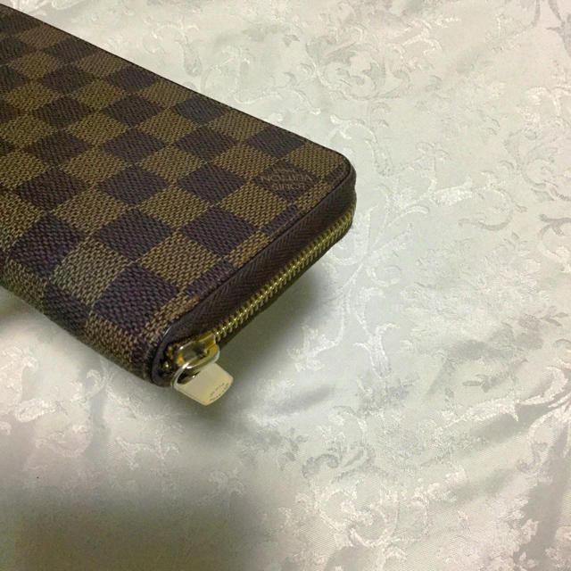 LOUIS VUITTON(ルイヴィトン)のルイヴィトン ジッピーウォレット ダミエ  レディースのファッション小物(財布)の商品写真