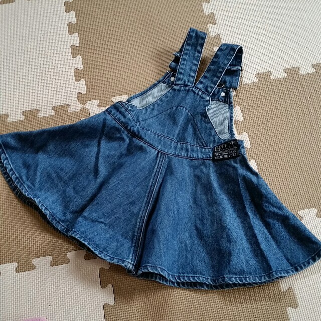 BREEZE(ブリーズ)のBREEZE ブリーズ♡デニムジャンパースカート キッズ/ベビー/マタニティのキッズ服女の子用(90cm~)(スカート)の商品写真