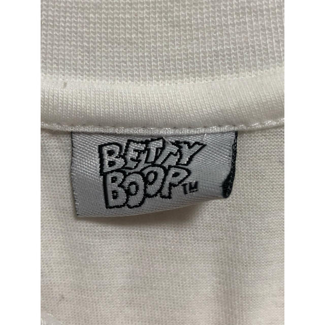 【新品未使用】ベティ BETTYBOOP Tシャツ 白 白T キャラクター レディースのトップス(Tシャツ(半袖/袖なし))の商品写真