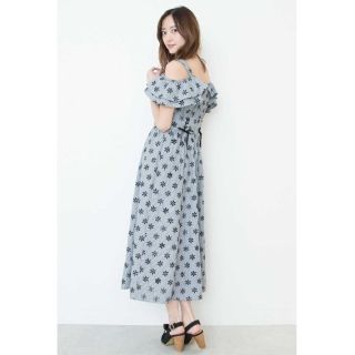 ジルバイジルスチュアート(JILL by JILLSTUART)のカットワークラッフルワンピース(ロングワンピース/マキシワンピース)