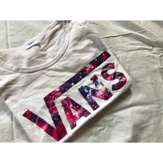 VANS(ヴァンズ)のvans ロゴt レディースのトップス(Tシャツ(半袖/袖なし))の商品写真