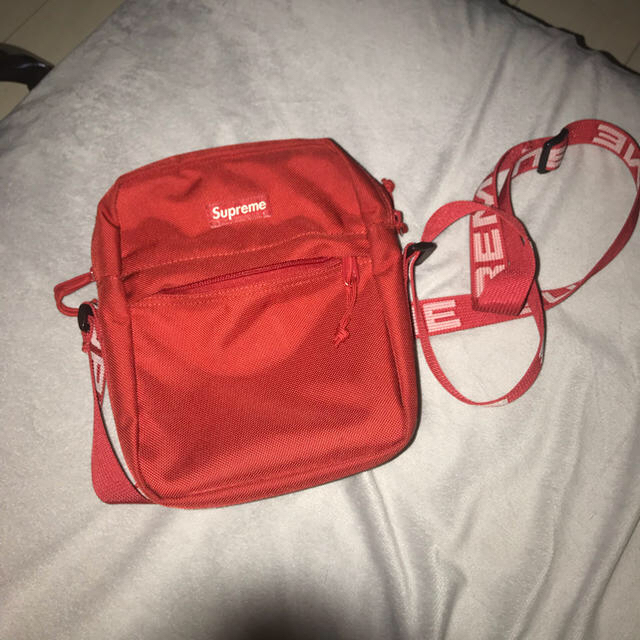 Supreme(シュプリーム)のsupreme 18ss shoulder bag レディースのバッグ(ボディバッグ/ウエストポーチ)の商品写真