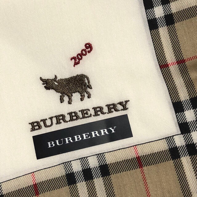 BURBERRY(バーバリー)の新品 バーバリー ハンカチ2枚 レディースのファッション小物(ハンカチ)の商品写真