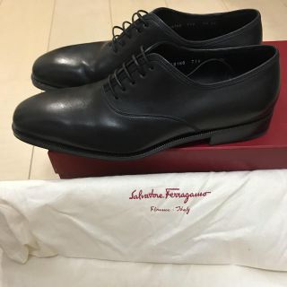 サルヴァトーレフェラガモ(Salvatore Ferragamo)の美品 フェラガモ プレーントゥ(ドレス/ビジネス)