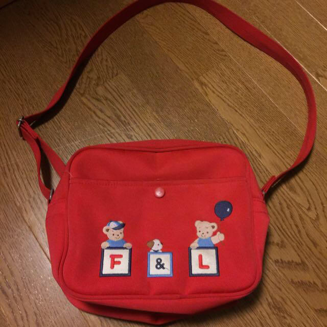 familiar(ファミリア)のfamiliar幼稚園バッグ レディースのバッグ(ショルダーバッグ)の商品写真