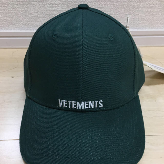 新品未使用です☆ 最安値 vetements ヴェトモン キャップ メンズ | bca