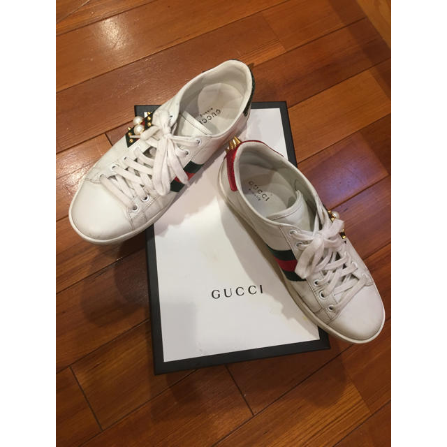 Gucci - GUCCI スニーカーの通販 by riri. ｜グッチならラクマ
