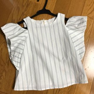 クロエ(Chloe)のChloe❤️オフショルダーサイズ4 ／105センチ(Tシャツ/カットソー)