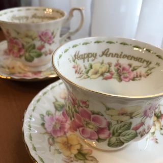 ロイヤルアルバート(ROYAL ALBERT)のロイヤルアルバート 2客 新品同様 廃盤(グラス/カップ)