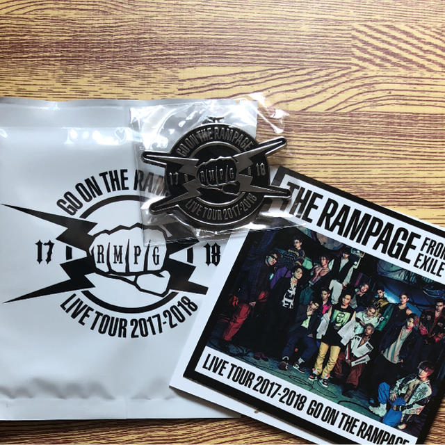 The Rampage The Rampage ランページ ロゴ キーホルダーの通販 By りゅーちゃん S Shop ザランページならラクマ