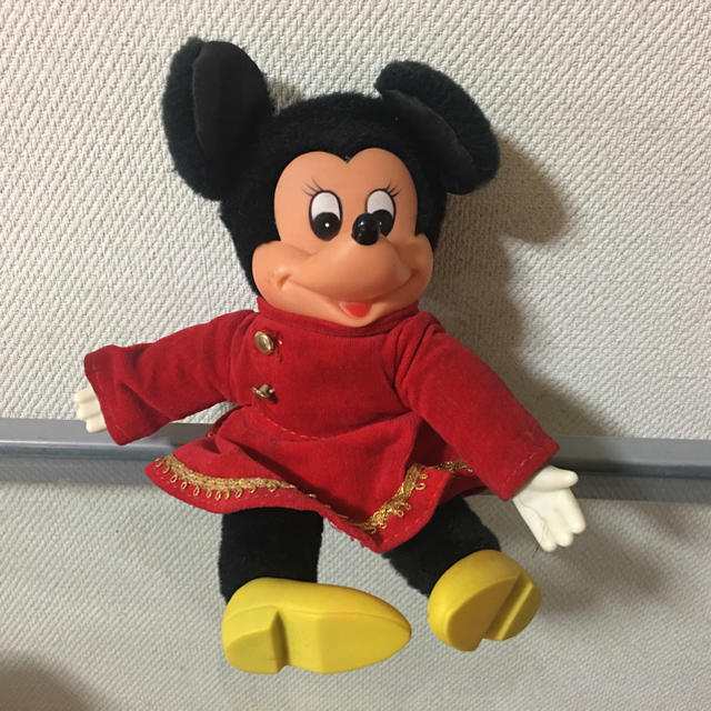 Disney(ディズニー)のディズニーランド☆ミッキー&ミニー レトロぬいぐるみ☆ エンタメ/ホビーのおもちゃ/ぬいぐるみ(ぬいぐるみ)の商品写真