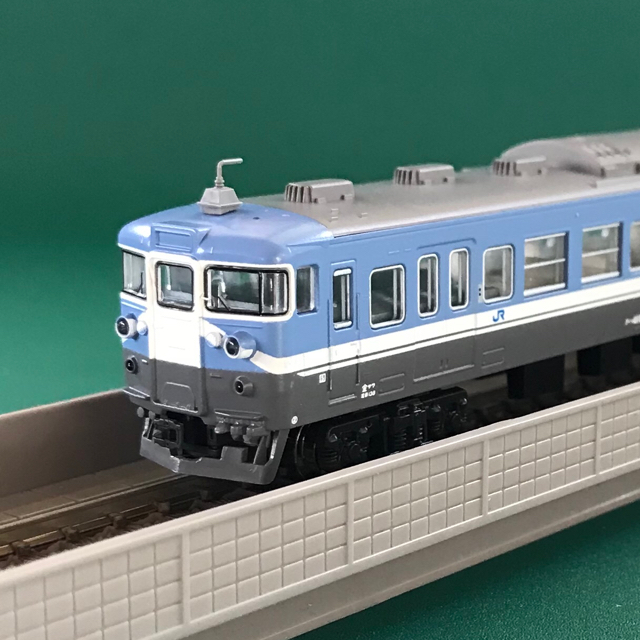 10-910 415系800番台タイプ(七尾線色) 3両セット(動力付き) Nゲージ 鉄道模型 ROUNDHOUSE(ラウンドハウス)/KATO(カトー)