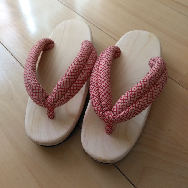下駄 草履 かわいい 21 5センチの通販 By tenkun S Shop ラクマ 下駄 草履 かわいい 21 5センチの通販 By tenkun S Shop ラクマ