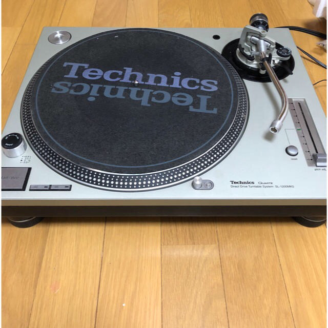 Panasonic(パナソニック)のターンテーブル Technics SL-1200MK5-S 楽器のDJ機器(ターンテーブル)の商品写真