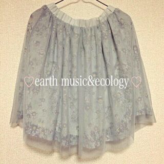 アースミュージックアンドエコロジー(earth music & ecology)の大幅値下げ！earth チュールスカート(ひざ丈スカート)