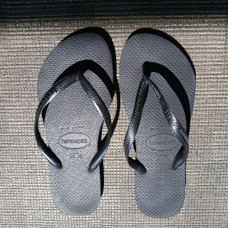 ハワイアナス(havaianas)のハワイアナス スリム ビーチサンダル 黒(ビーチサンダル)