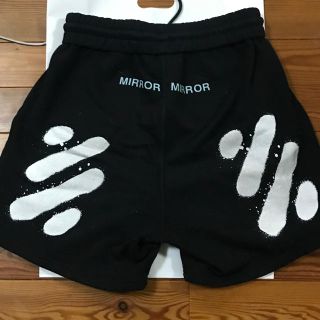 オフホワイト(OFF-WHITE)の込 off-white shots 国内正規品 イーストランド オフホワイト (ショートパンツ)