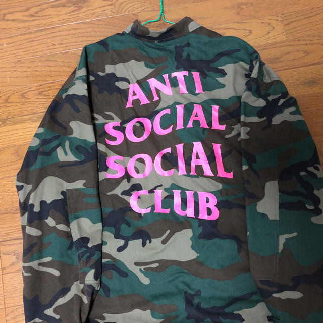 ANTI(アンチ)のANTI SOCIAL SOCIAL CLAB メンズのジャケット/アウター(ナイロンジャケット)の商品写真