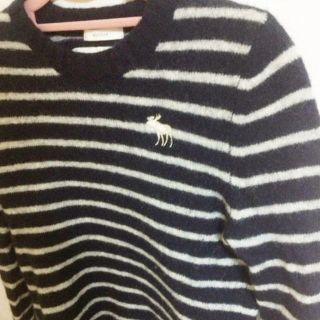 アバクロンビーアンドフィッチ(Abercrombie&Fitch)のアバクロ WOOL100％セーター(ニット/セーター)