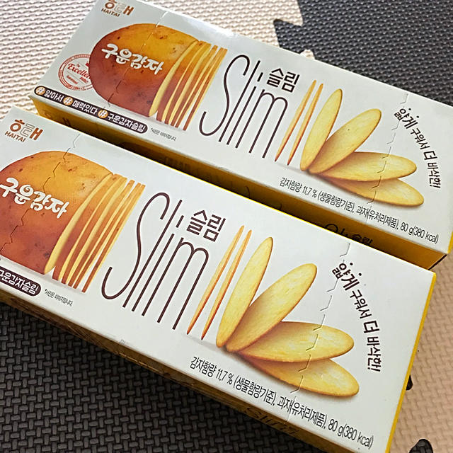 akari様、専用です！韓国 お菓子★Slim【2箱8袋】箱無し(^^) 食品/飲料/酒の食品(菓子/デザート)の商品写真