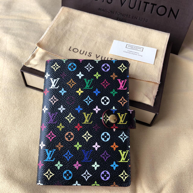 LOUIS VUITTON(ルイヴィトン)の手帳カバー レディースのファッション小物(その他)の商品写真