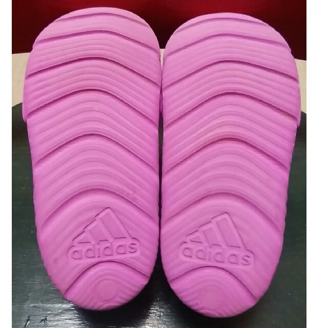 adidas(アディダス)のadidas　アディダス　サンダル キッズ/ベビー/マタニティのベビー靴/シューズ(~14cm)(サンダル)の商品写真