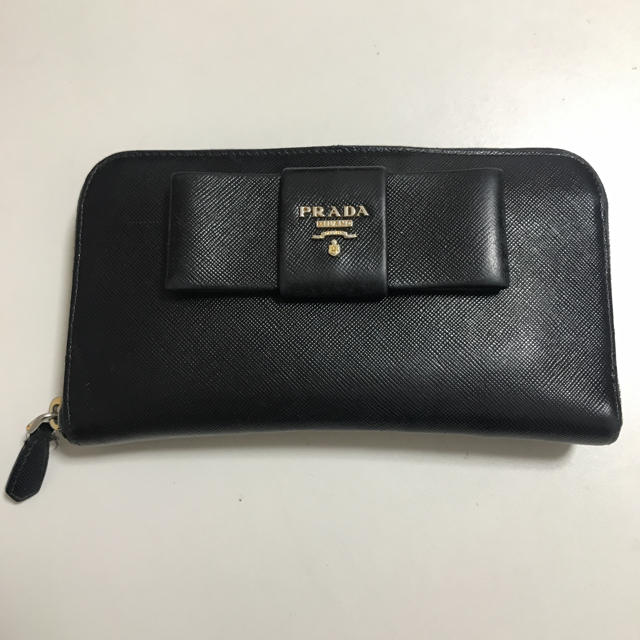 PRADA(プラダ)のPRADA 財布 レディースのファッション小物(財布)の商品写真