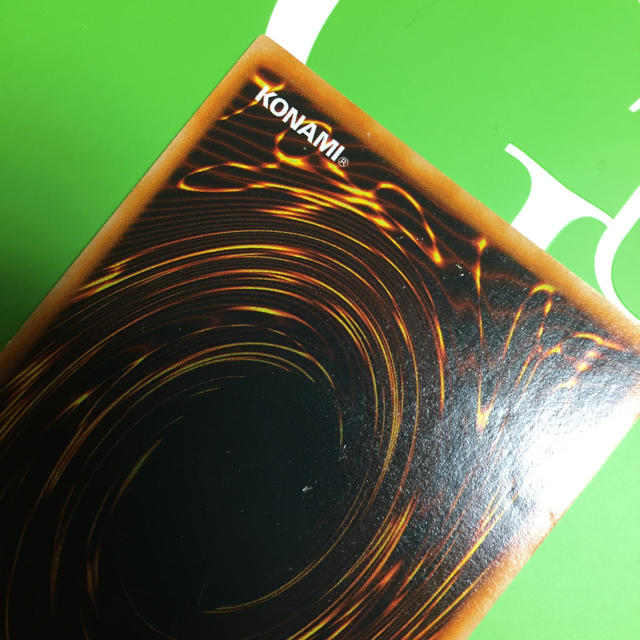 遊戯王(ユウギオウ)のレッドアイズ ・ブラックメタルドラゴン エンタメ/ホビーのトレーディングカード(シングルカード)の商品写真