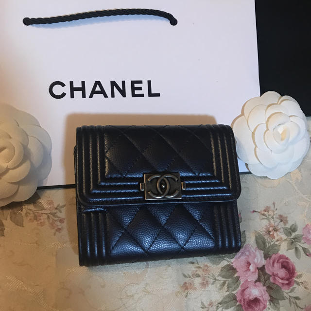 人気の贈り物が - CHANEL ままなさん☆専用☆CHANEL 折り財布