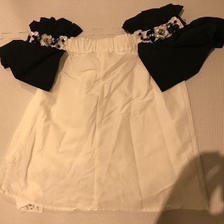 チェスティ(Chesty)のUSAGI様ご専用☆タグ付き新品未使用☆chesty ビジュートップス(シャツ/ブラウス(半袖/袖なし))