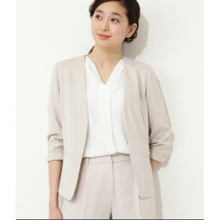 ナチュラルビューティーベーシック(NATURAL BEAUTY BASIC)の完売Mサイズ 新品未使用 ナチュラルビューティーベーシック ノーカラージャケット(ノーカラージャケット)