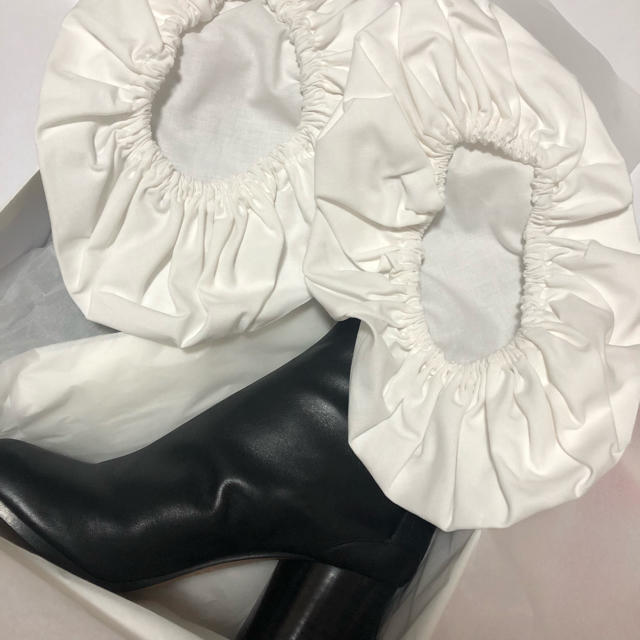 Maison Martin Margiela(マルタンマルジェラ)の新品 37.5 マルジェラ タビ 足袋 ブーツ maison margiela レディースの靴/シューズ(ブーツ)の商品写真