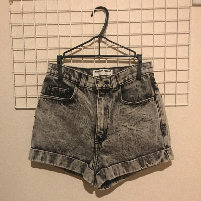 American Apparel(アメリカンアパレル)のAmerican apparel denim レディースのパンツ(ショートパンツ)の商品写真